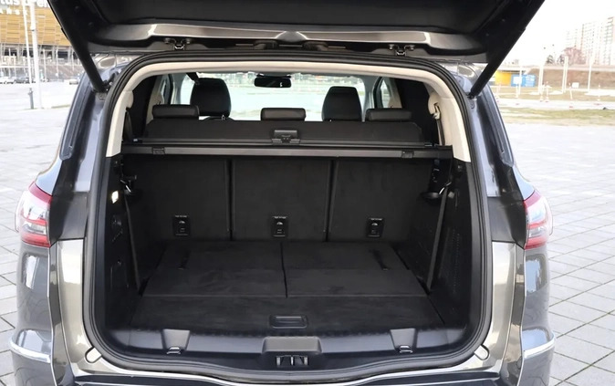 Ford S-Max cena 124230 przebieg: 168924, rok produkcji 2017 z Gdańsk małe 781